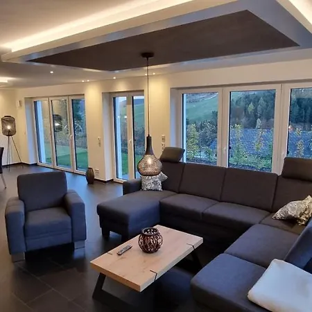 Upland Lounge Apartmán *