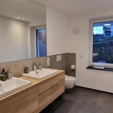 Upland Lounge Apartmán *