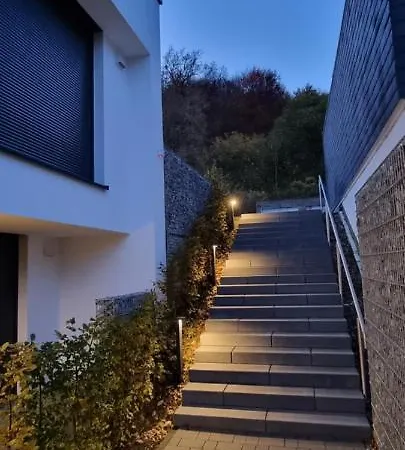 Upland Lounge Apartmán *