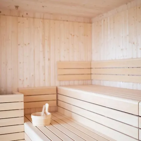 Upland Lounge Apartmán *